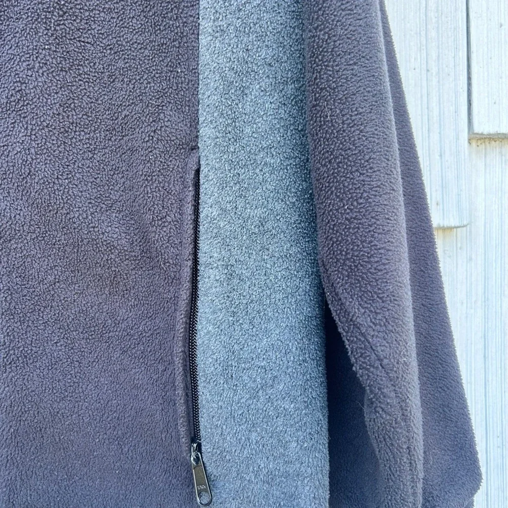 Columbia Sportswear Fleece Jacket Youth Size 14/16 Full Zip Black‎ Gray